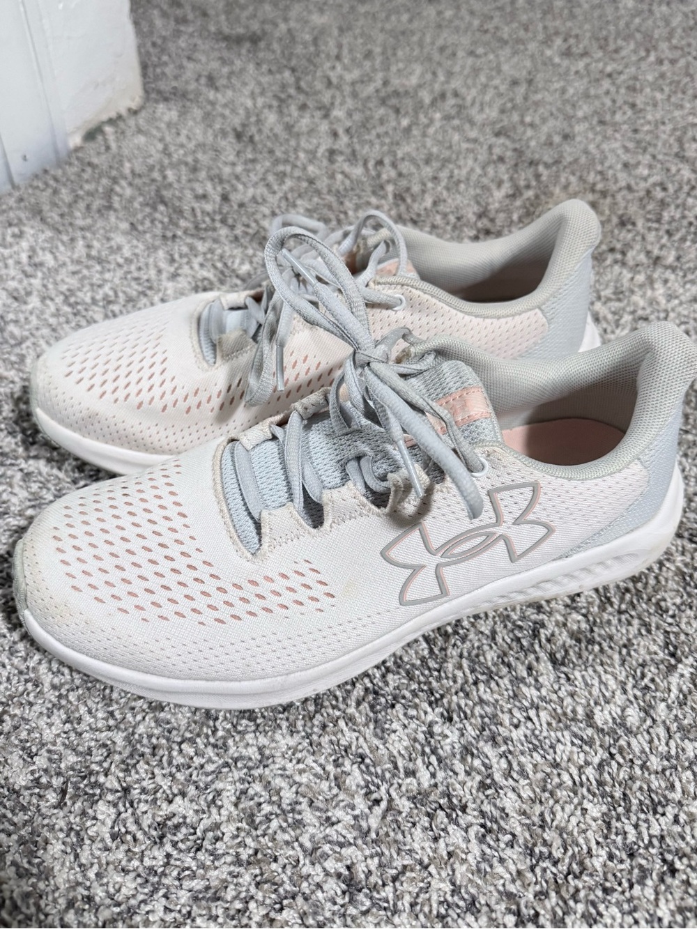 Under Armour Women's Light Gray and Blush Athletic Sneakers
